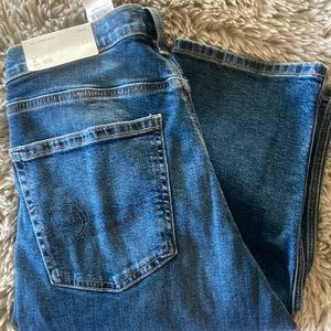 NWT ‘90’s Straight High Rise American Eagle Jeans